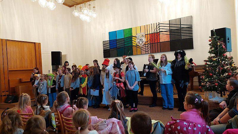 VÁNOČNÍ KONCERT V ZUŠ VÍTKOV 