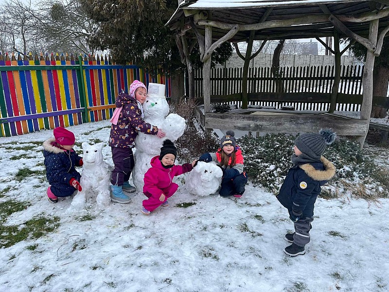 Zima, zima všude je 