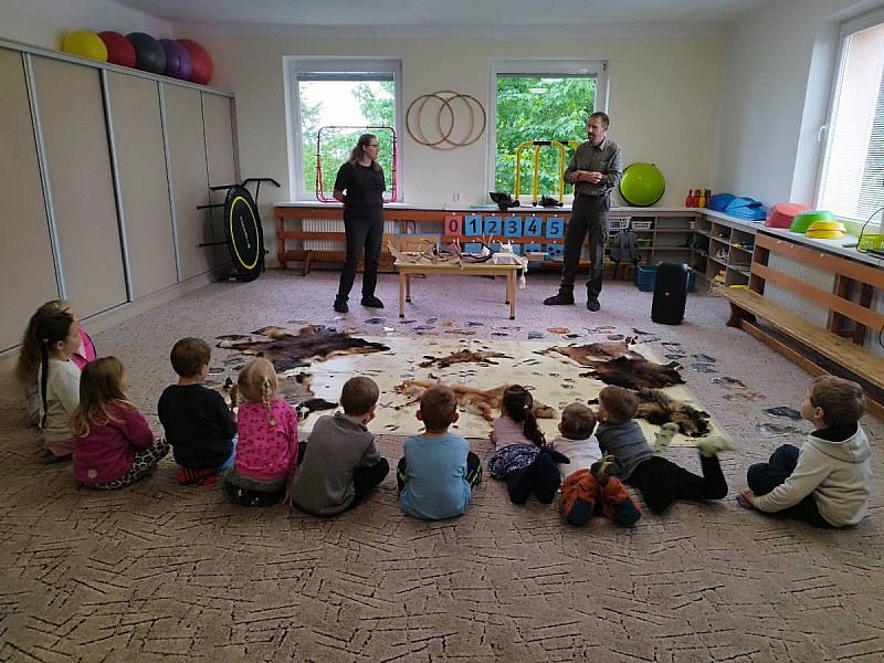 Myslivost a zvířátka v lese - Lesní pedagogiky 