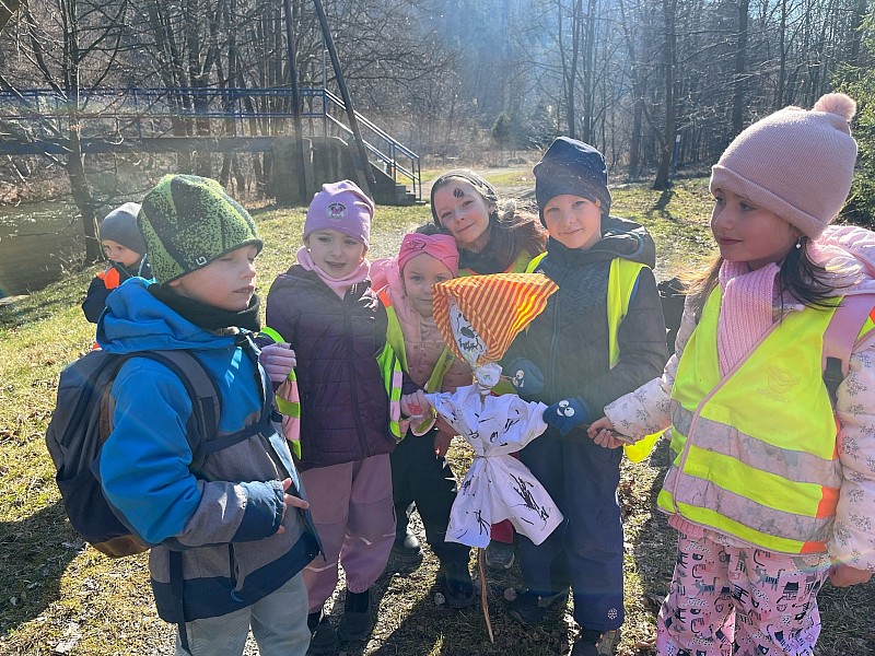 Vítání jara v Podhradí 