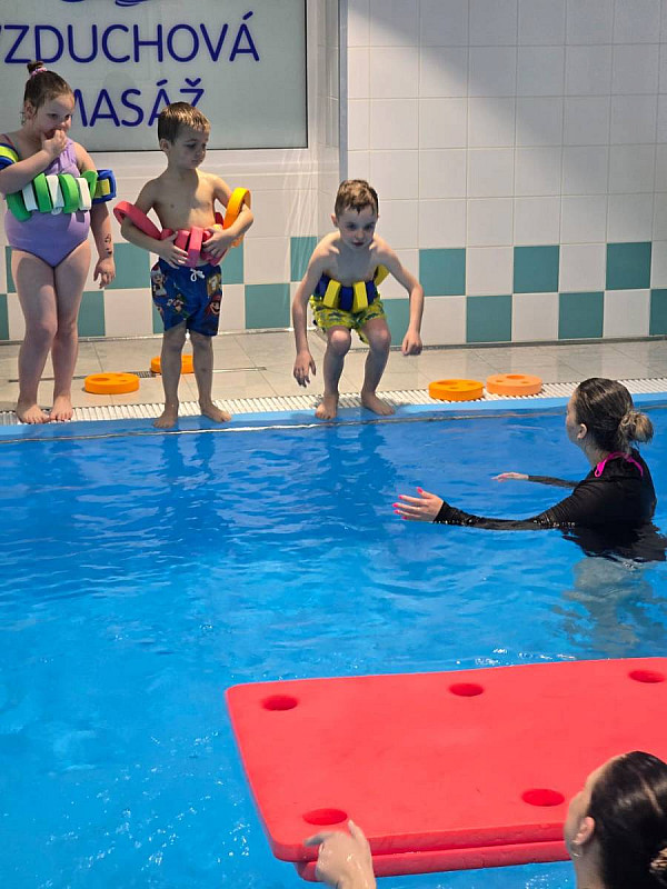 PLAVECKÁ ŠKOLIČKA