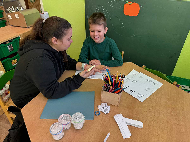 Tvoříme a zpíváme