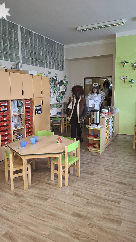 Mikuláš přišel k Žabičkám