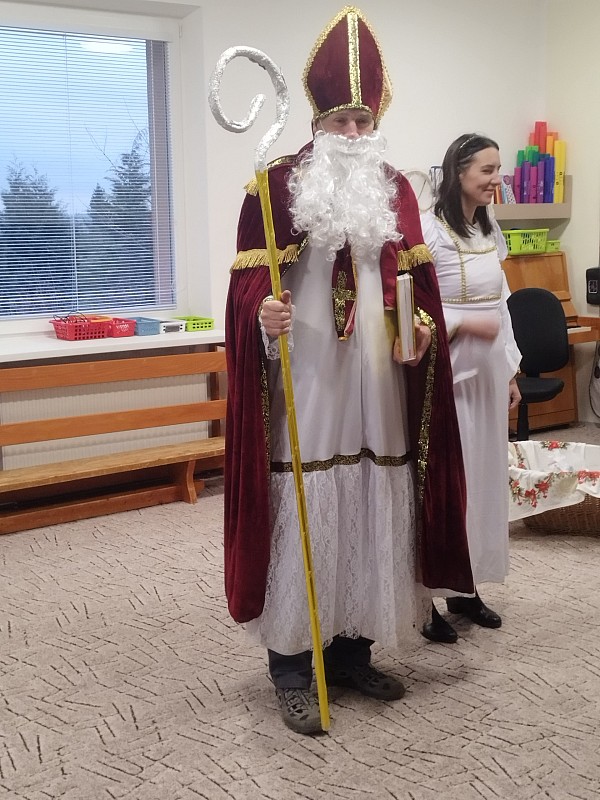 Přišel k nám čert, anděl a Mikuláš