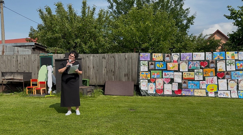 Den s mámou a tátou