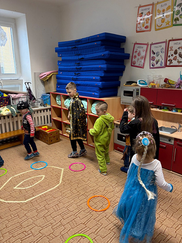 Karnevalové dopoledne u Koťátek 