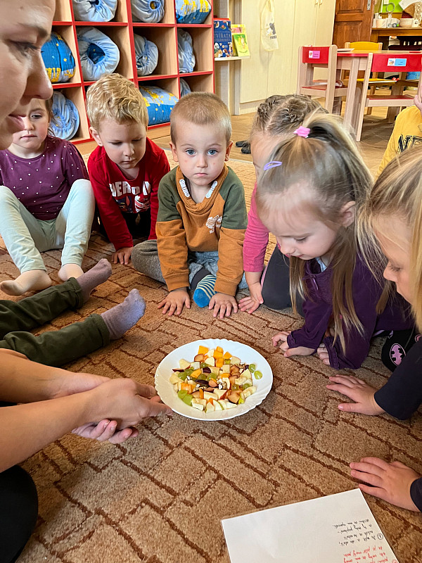 Jak jsme tvořili ovocné špízy