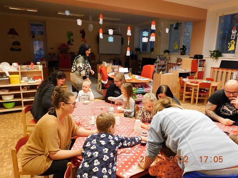 Adventní setkání s rozsvěcením stromečku