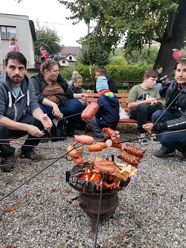 JABLÍČKOHRANÍ S RODIČI 
