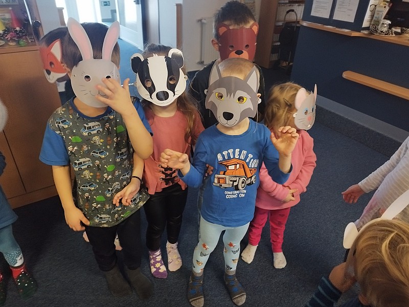 Knihovna - Dramatizace, hraní divadla