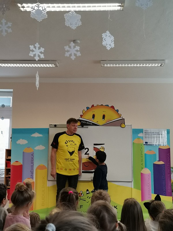 POHÁDKOVÉ KRESLENÍ S ADOLFEM DUDKEM